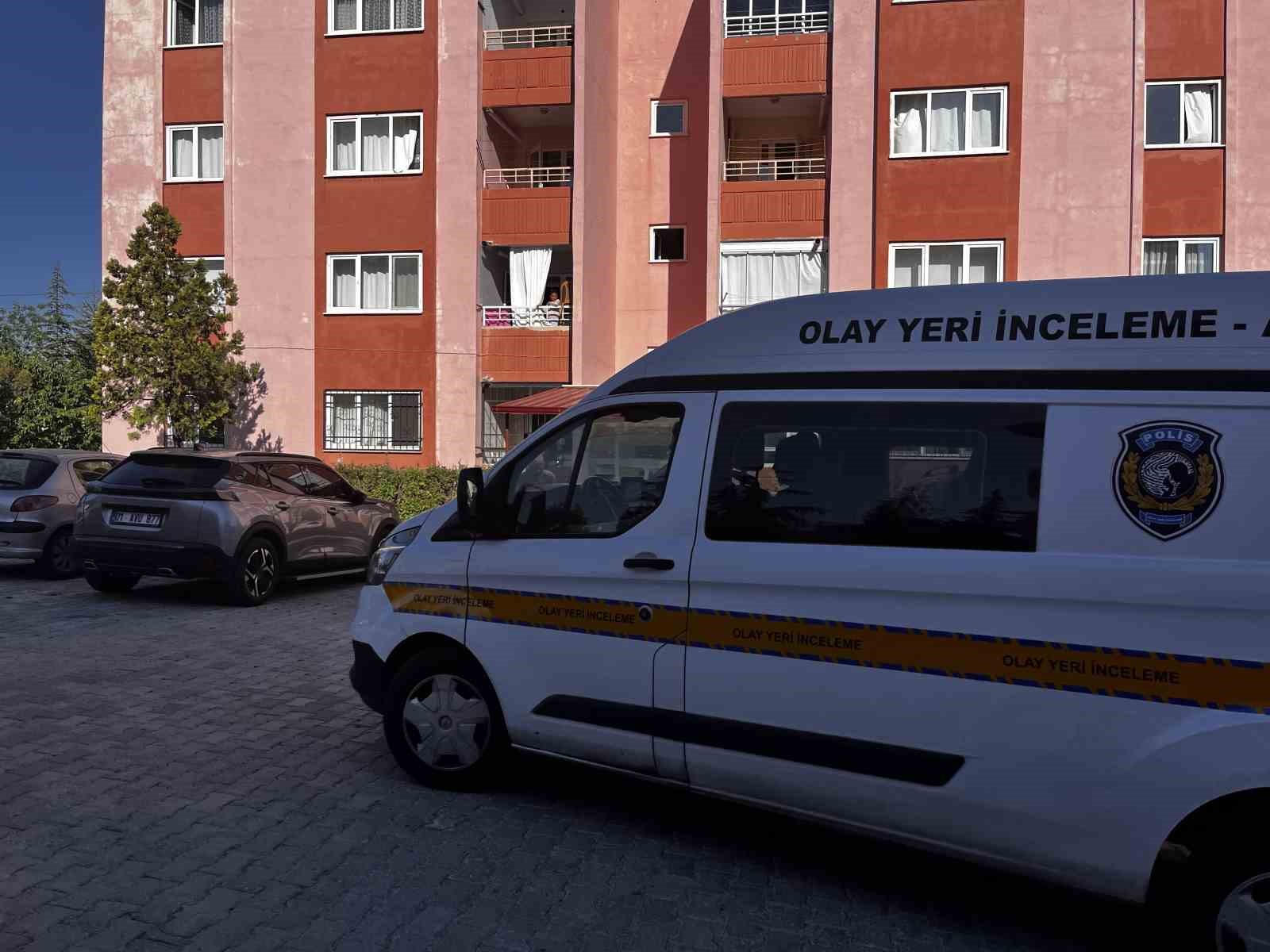 Niğde’de 3. kattan düşen çocuk ağır yaralandı