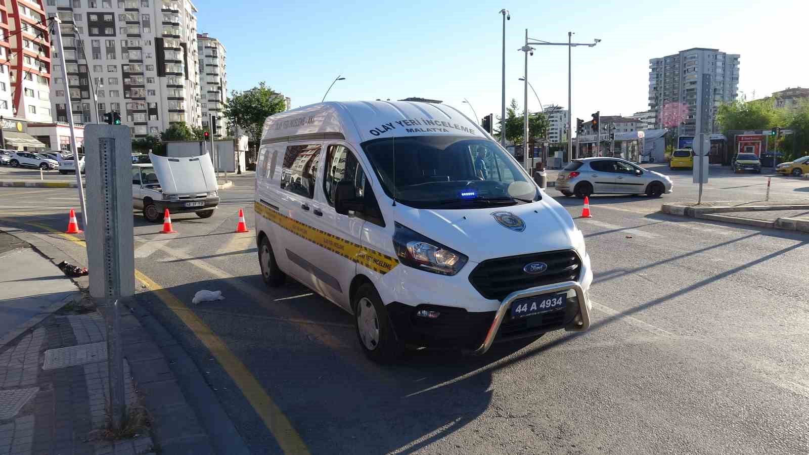 Malatya’da otomobilin çarptığı kadın hayatını kaybetti