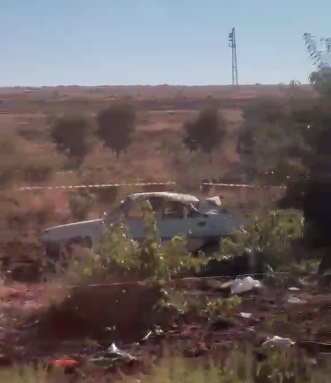 Şanlıurfa’da otomobil tarlaya uçtu: 1 ölü, 1 yaralı