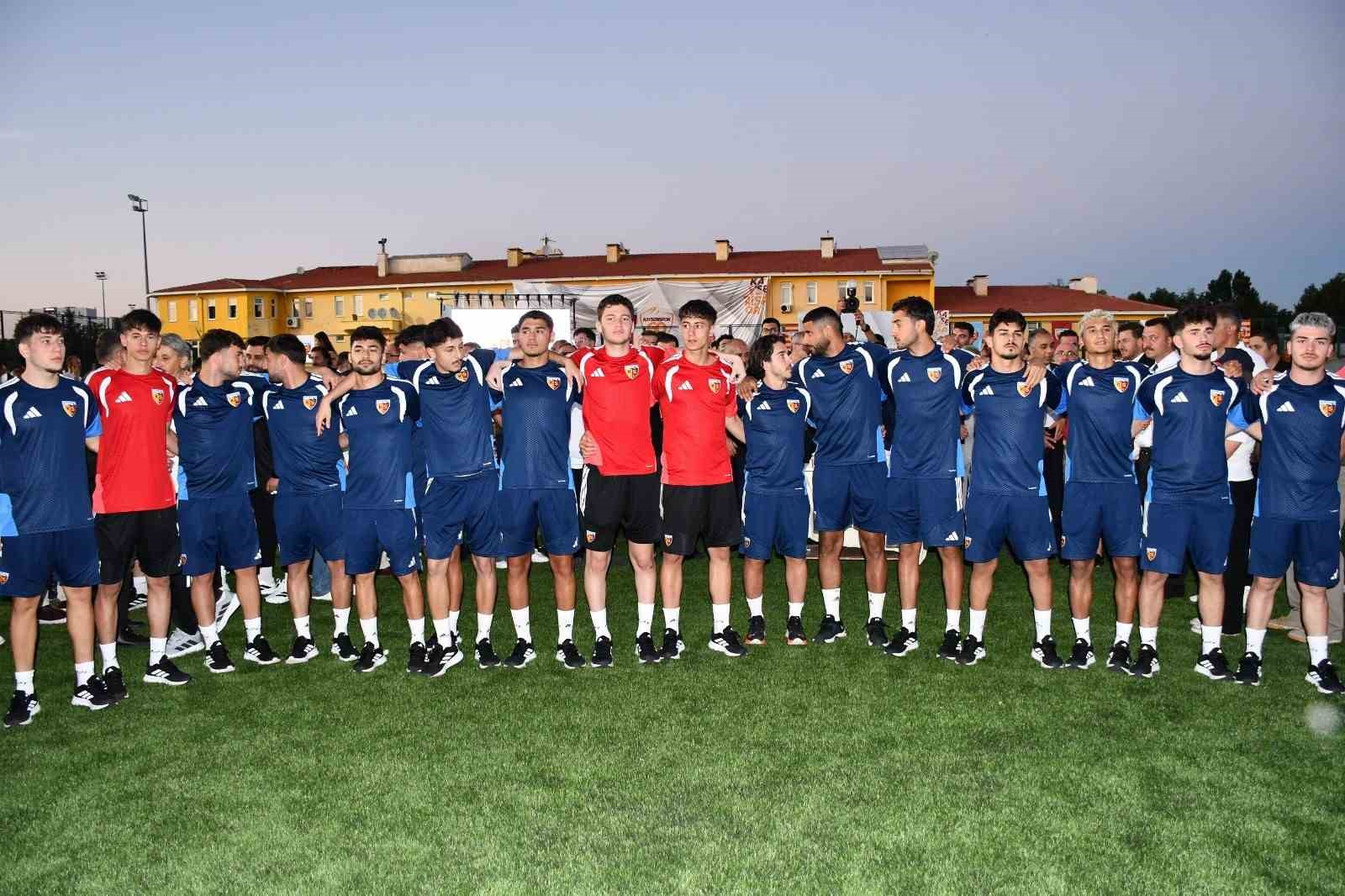 Kayserispor 60. yılını coşkuyla kutladı
