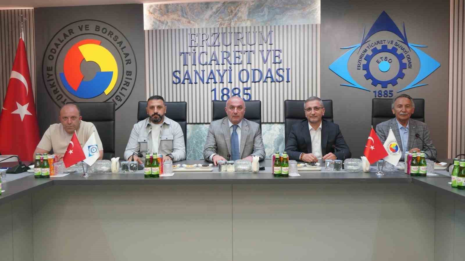 ETSO yönetimi yoğun gündemle toplandı