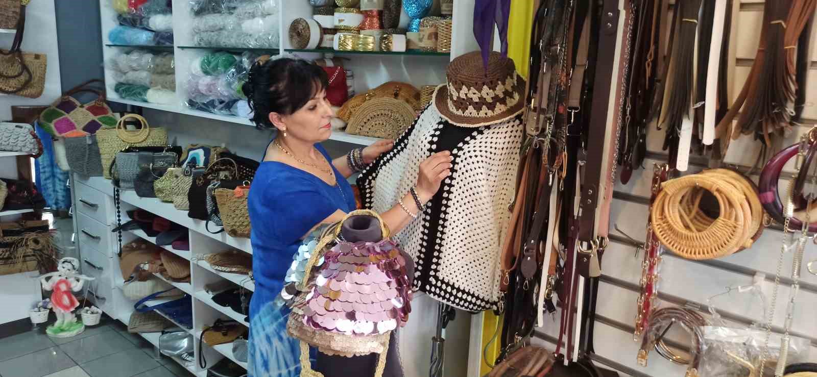 Annesinden öğrendiği sanatı Devrekli kadınlara öğretip iş kapısı açtı