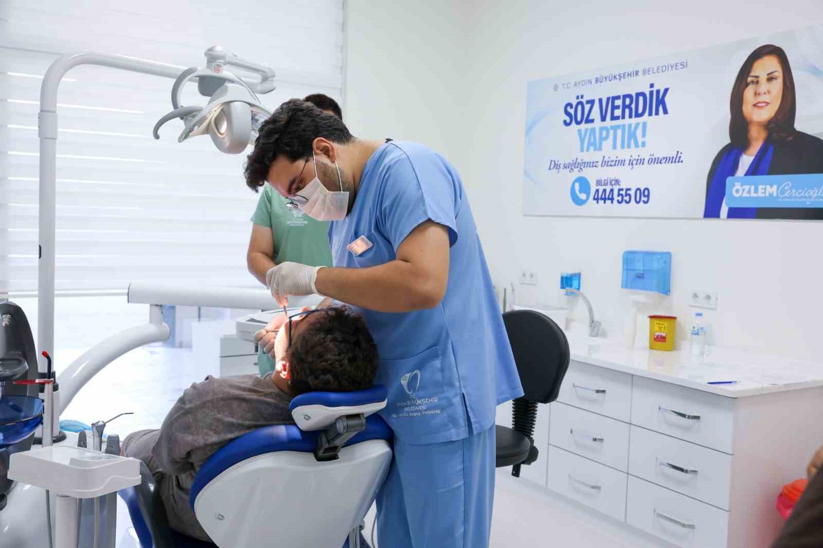 Kuşadası Ağız Ve Diş Sağlığı Polikliniği hizmete başladı