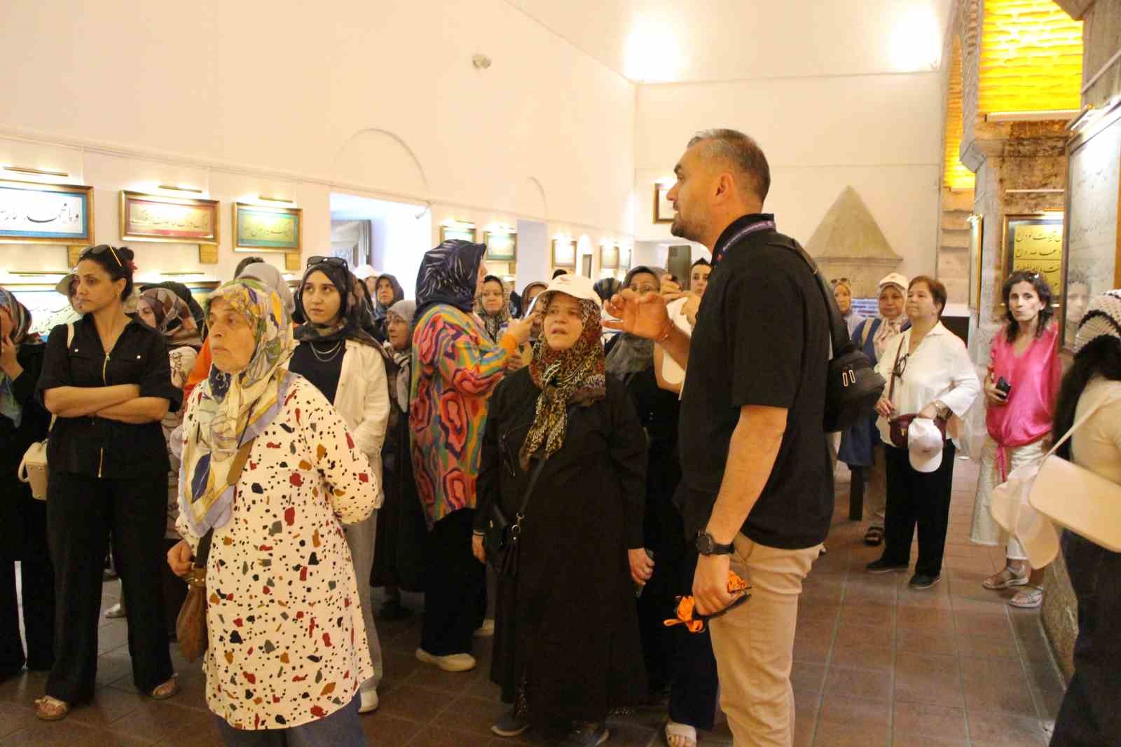 Dünyanın en büyük Hilye-i Şerif’i 3 yıldır Amasya’da sergileniyor
