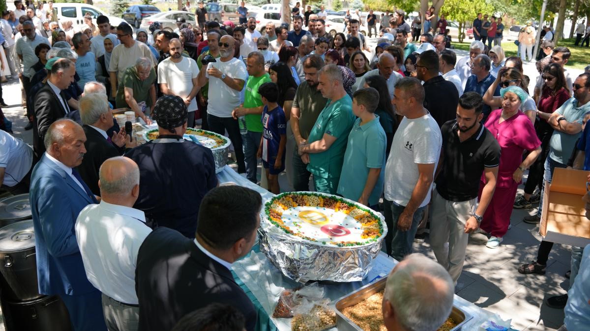 İnönü Üniversitesi’nde aşure etkinliği