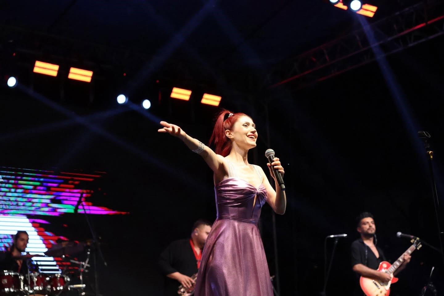 48. Honaz Kiraz Festivali muhteşem konserle final yaptı