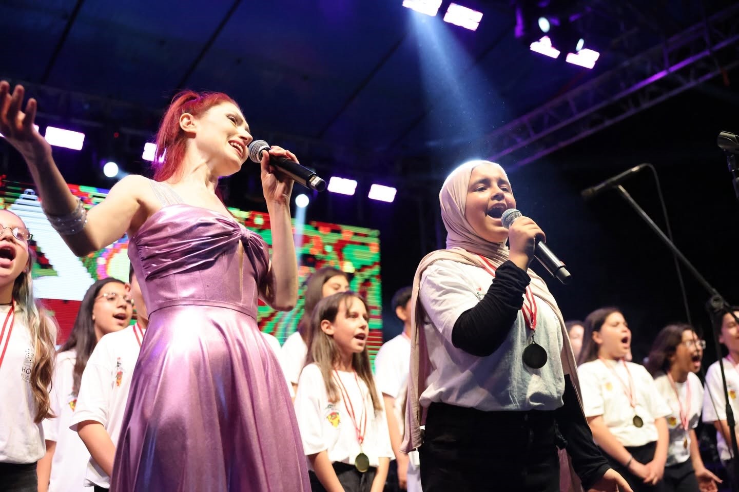 48. Honaz Kiraz Festivali muhteşem konserle final yaptı