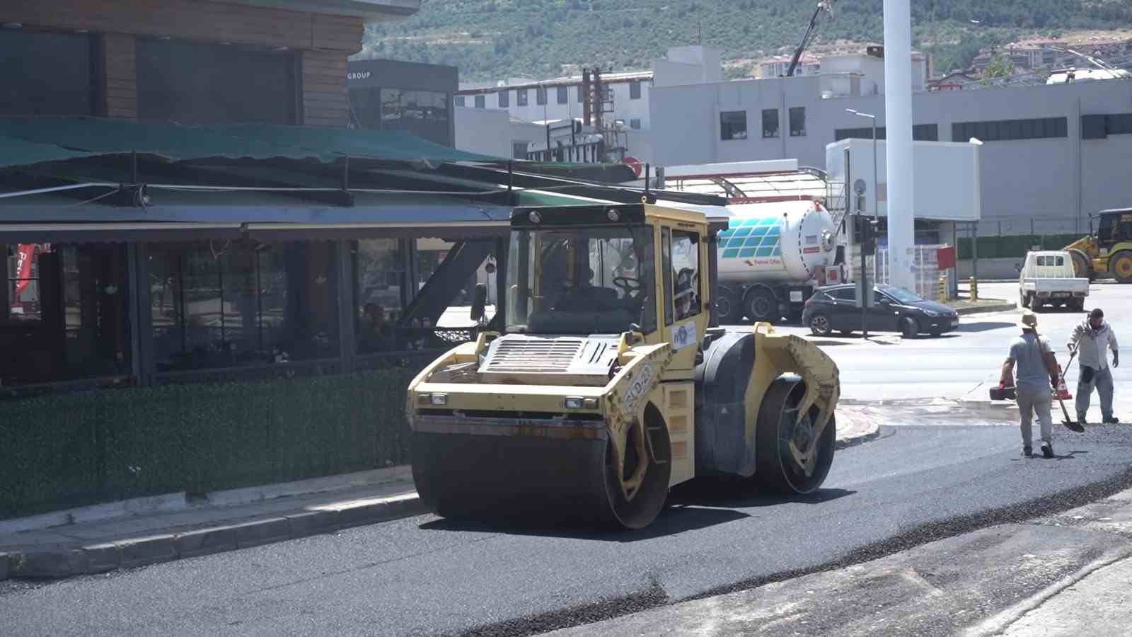 Kestel Belediyesi, ilçe genelinde 20 bin ton asfalt serimiyle
