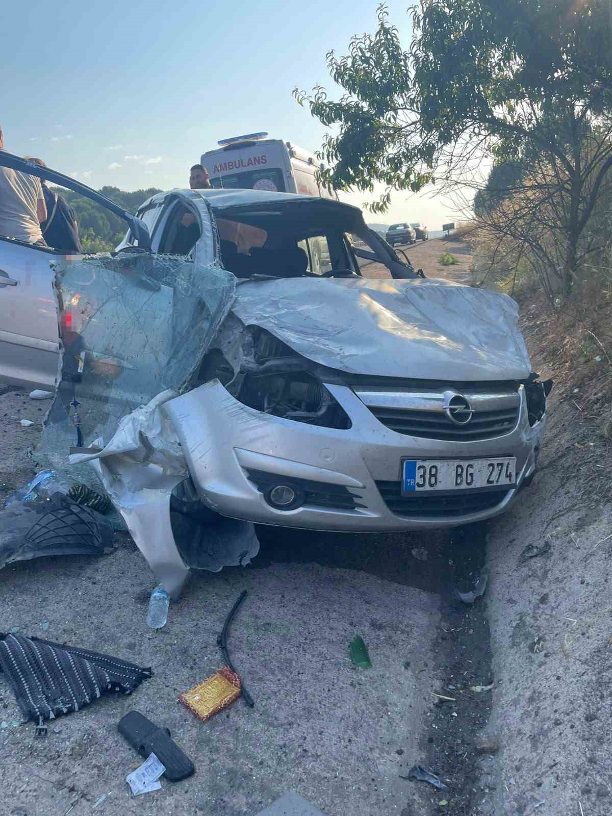 Balıkesir’de şarampole uçan otomobilde 1 kişi yaralandı
