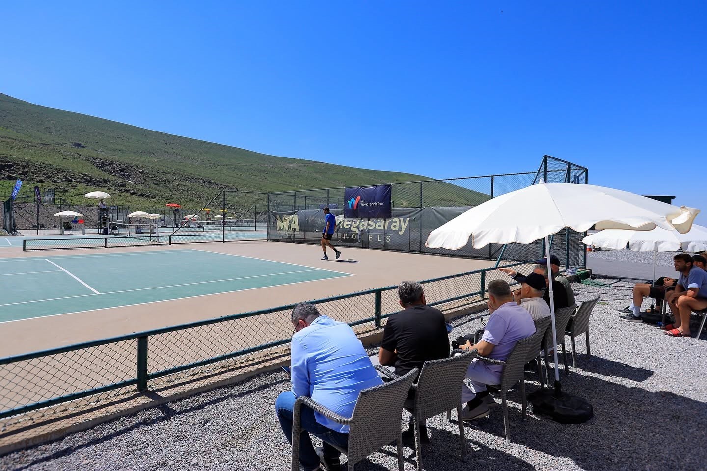 Erciyes’te 52 ülkeden bin tenisçi Dünya Tenis Turu’nda ter döktü