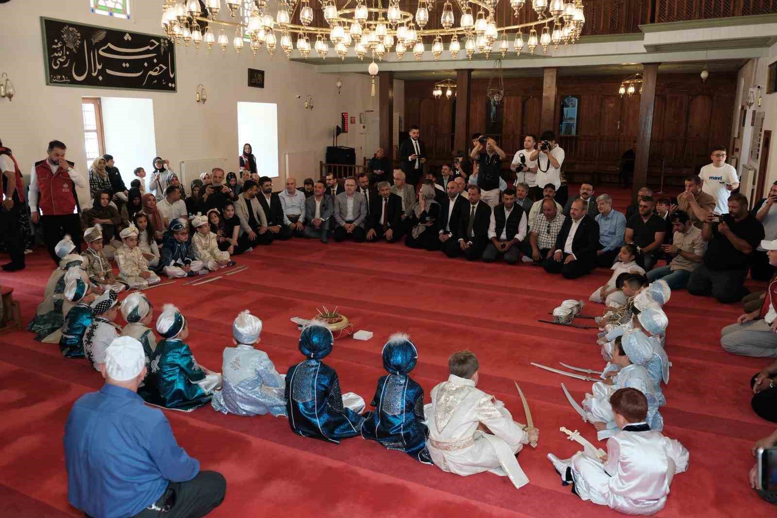Vakıflar Genel Müdürlüğü Geleneksel Sünnet Şölenleri başladı