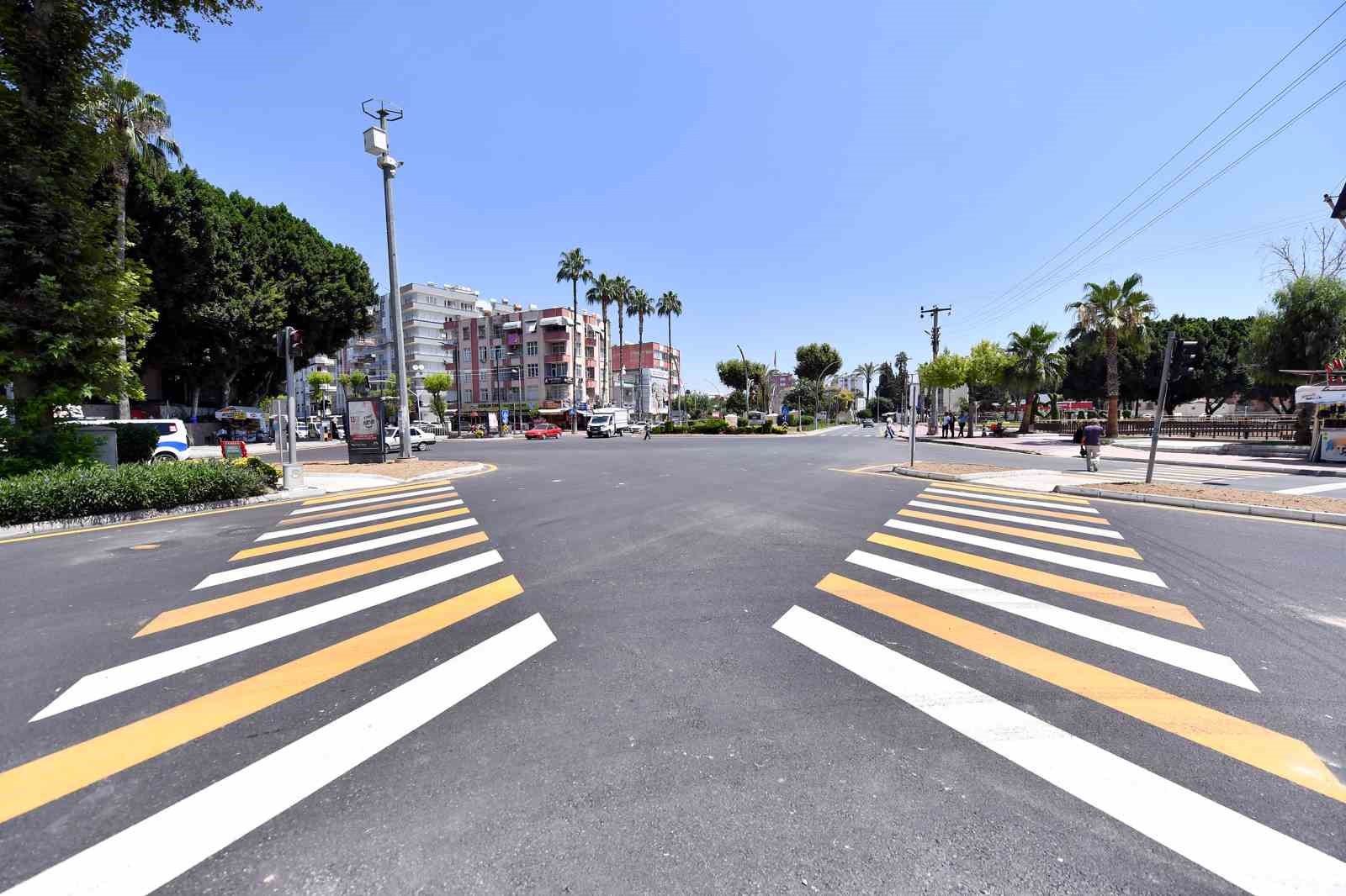 Tarsus’ta kavşak düzenleme çalışması tamamlandı