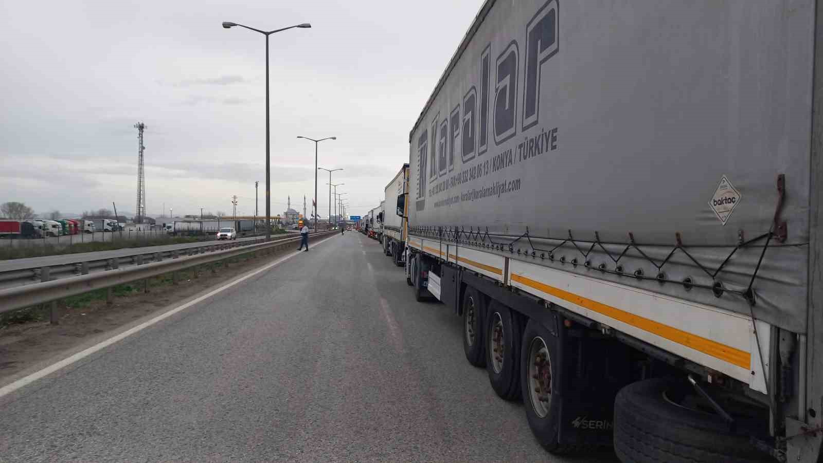 Bulgaristan’da aşırı sıcaklar nedeniyle ağır tonajlı araçlara geçici kısıtlama