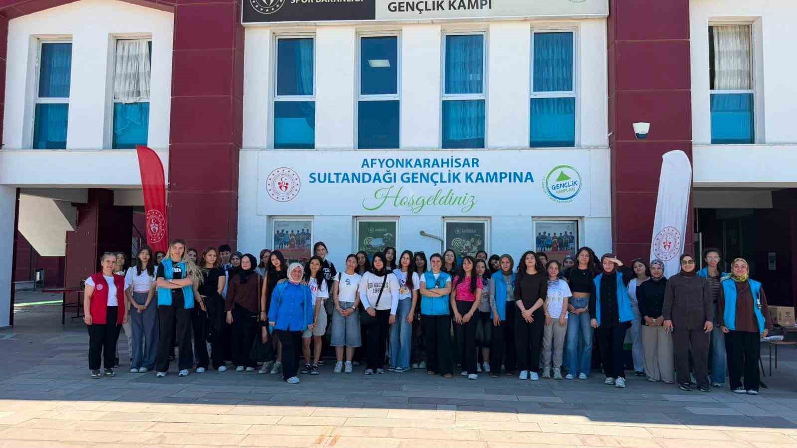 Öğrenciler Sultandağı Gençlik Kampı’nda buluştu