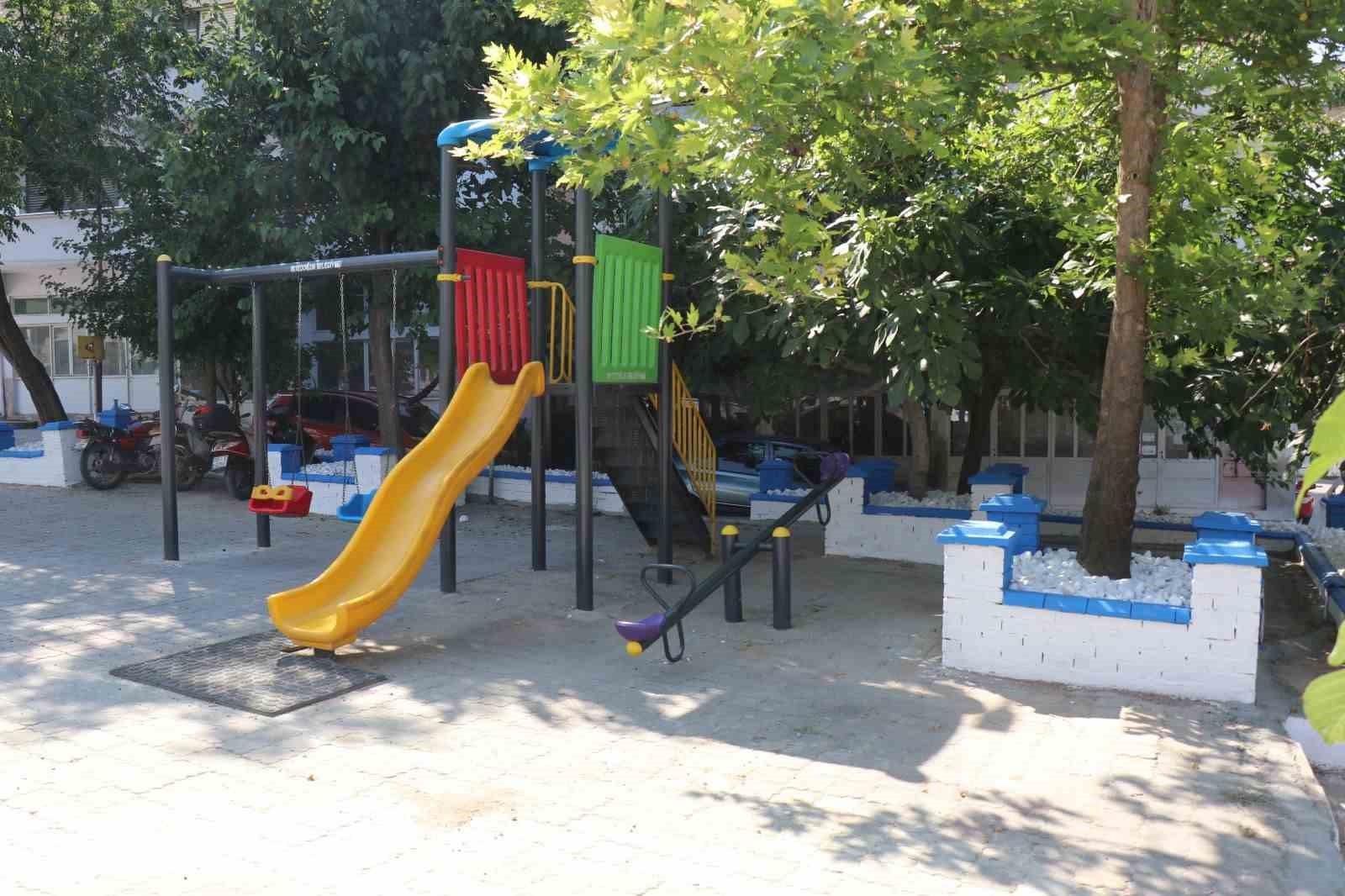 Bozdoğan Yazıkent’te peyzaj ve çevre düzenlemesi