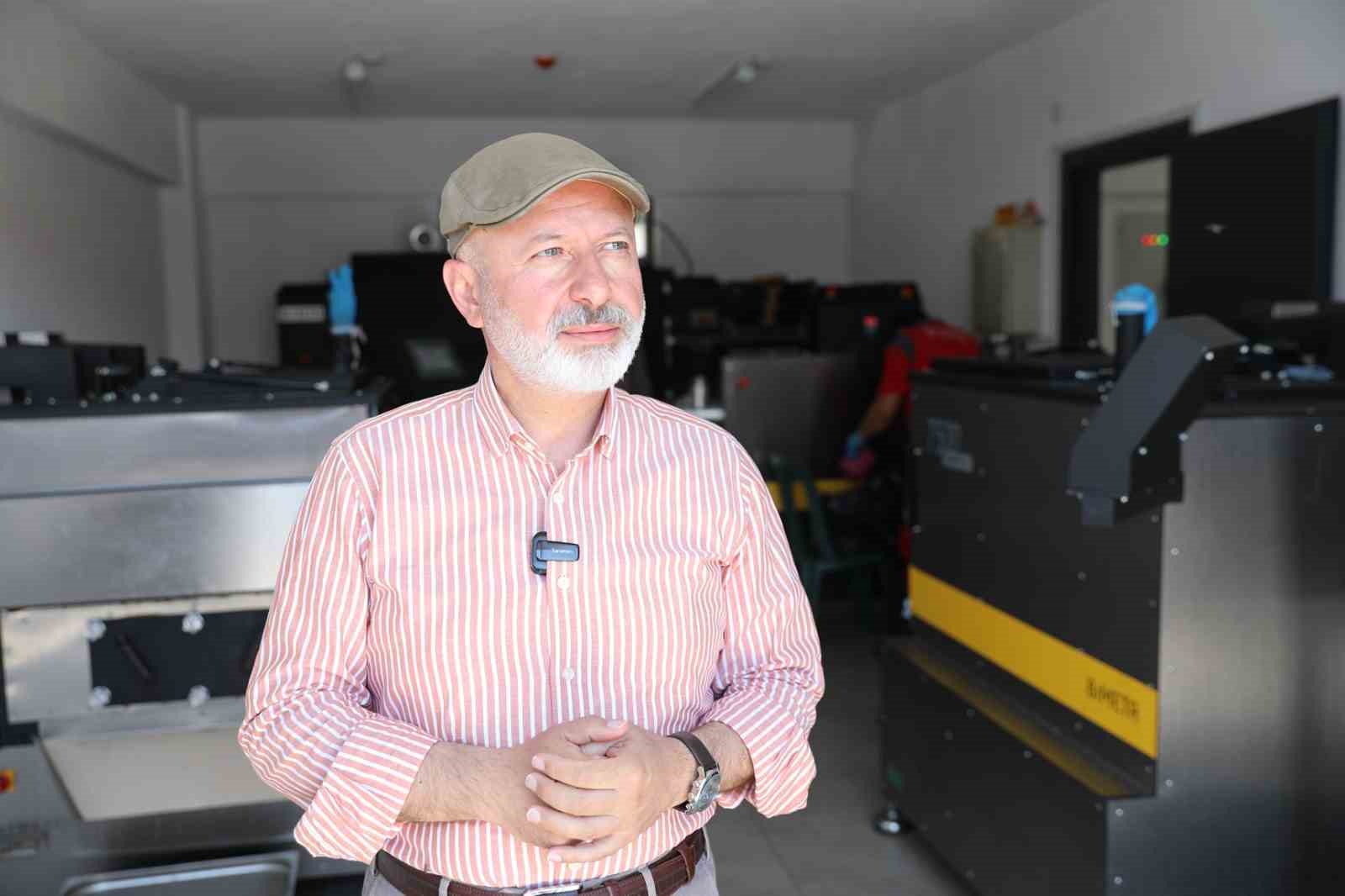 Başkan Çolakbayrakdar: "Yemek artıklarını mamaya dönüştürüyoruz"