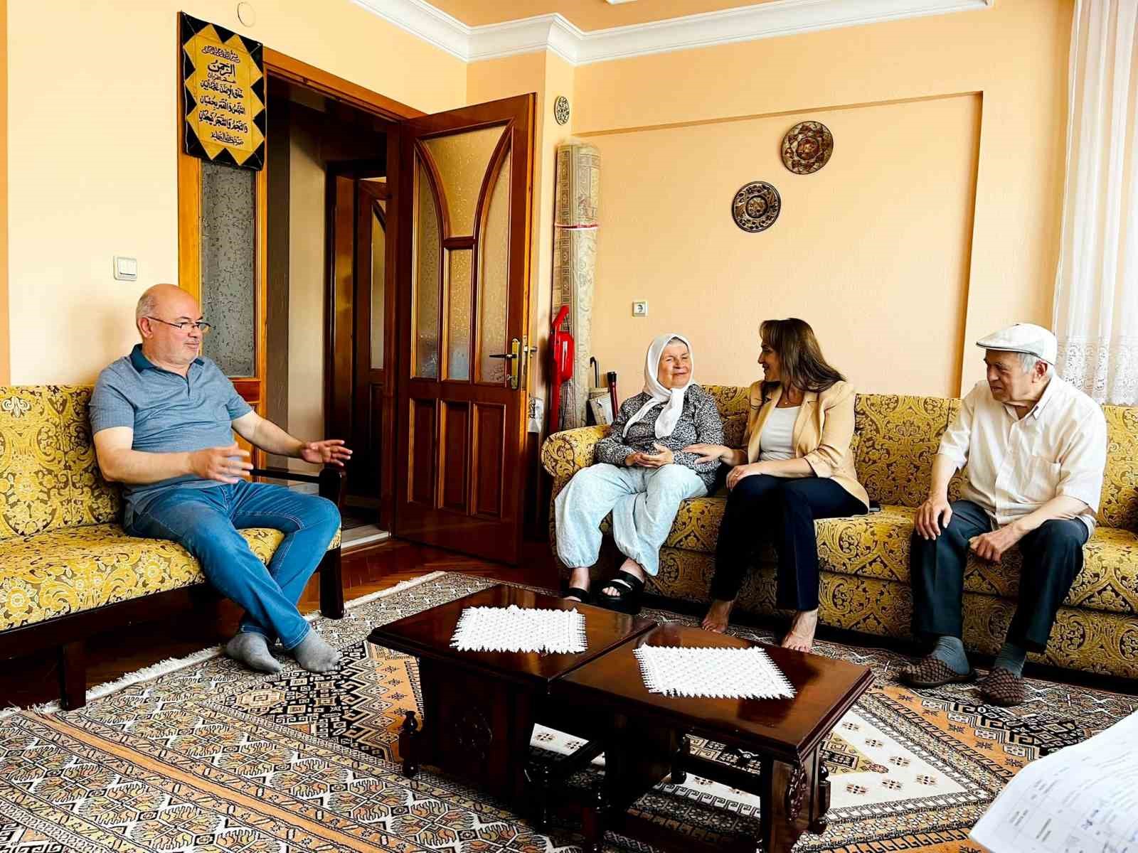 Denizli’de evde sağlık hizmetinden faydalanan hastalar ziyaret edildi