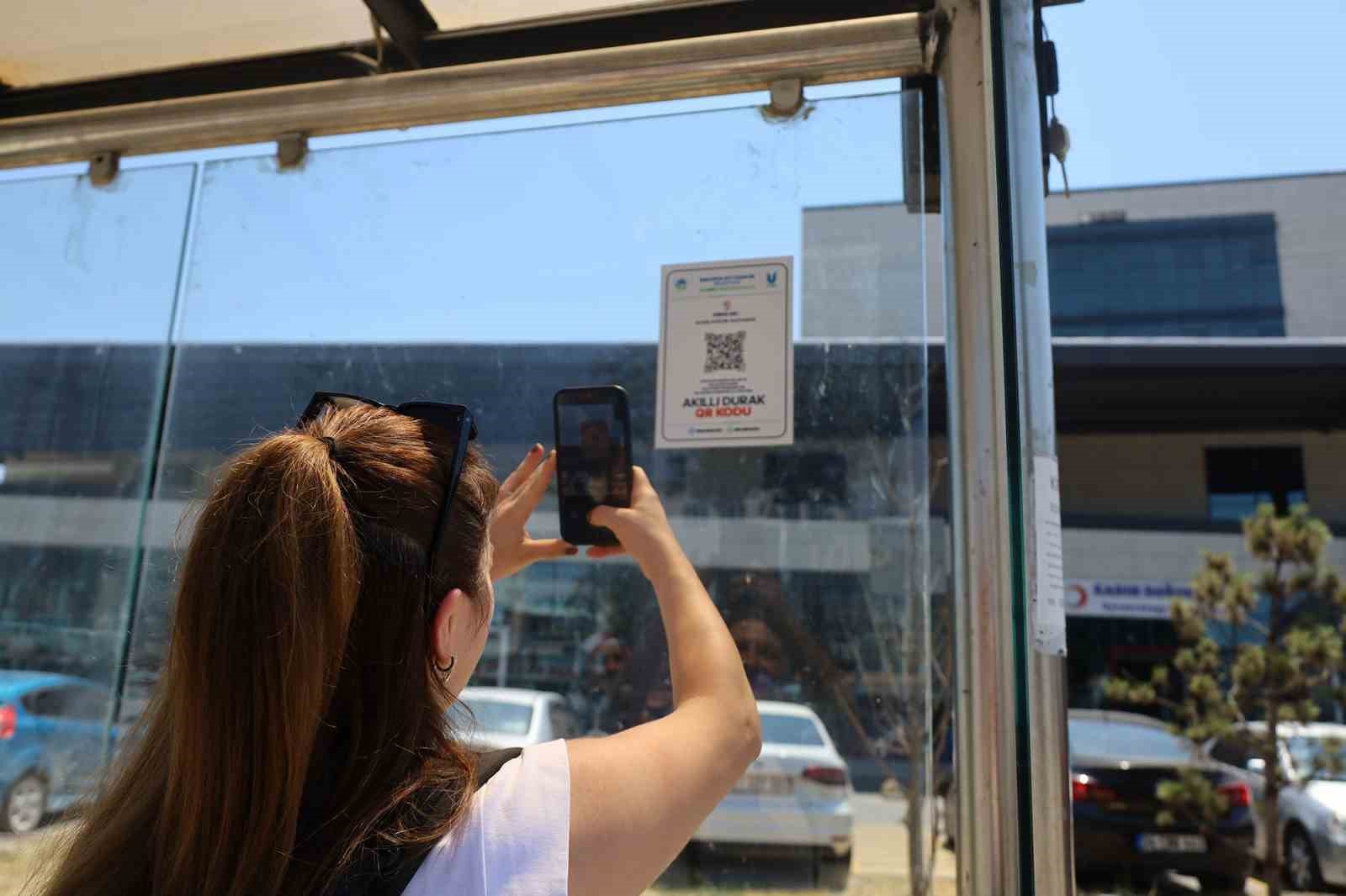 Büyükşehir QR Akıllı Durak Sistemini hayata geçiriyor