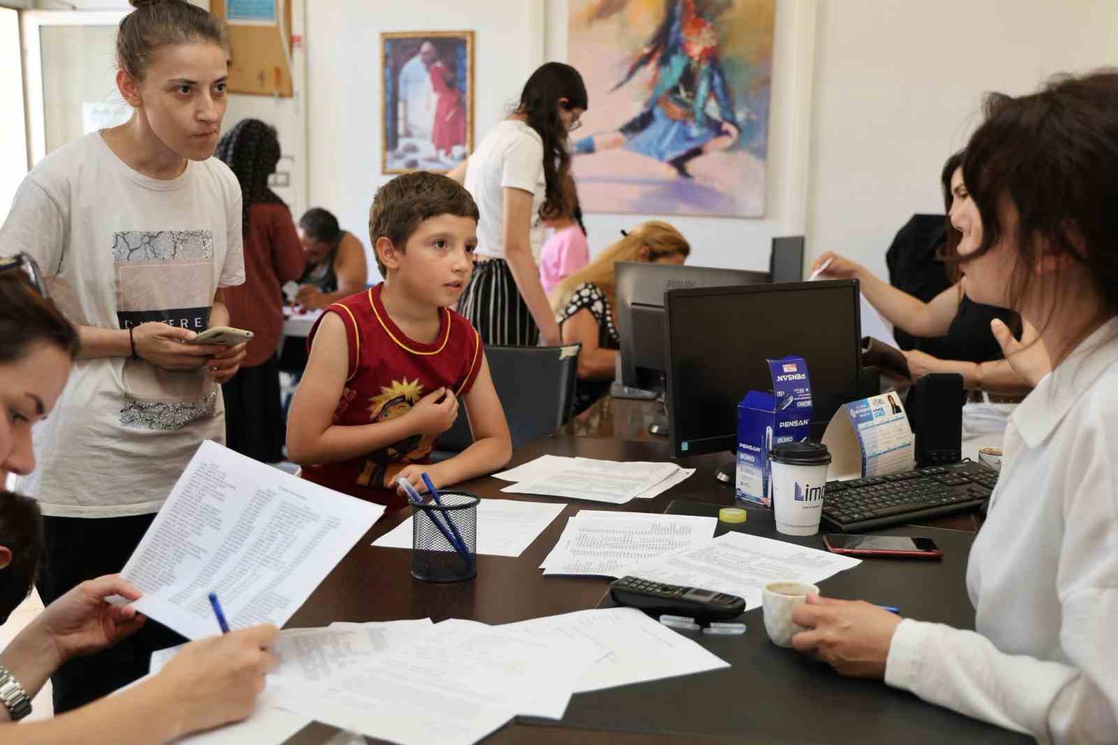 Başkan Arıkan 1350 öğrenciyi Yaz Okulu’yla buluşturuyor