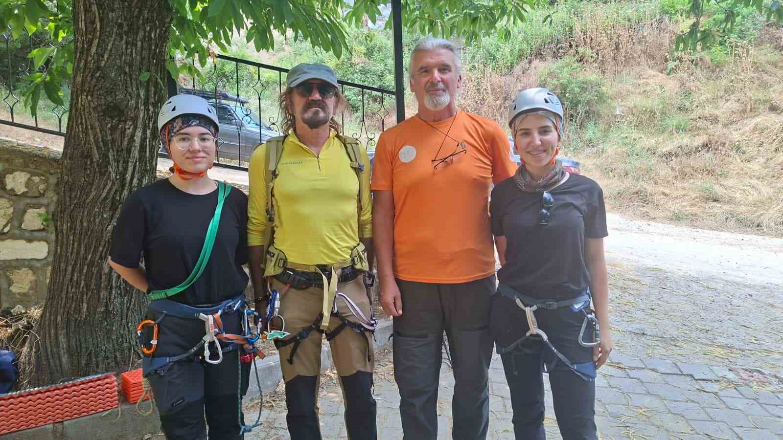 Babadağ Karaçöplen Yaylasında geleceğin dağcılık liderleri yetişiyor