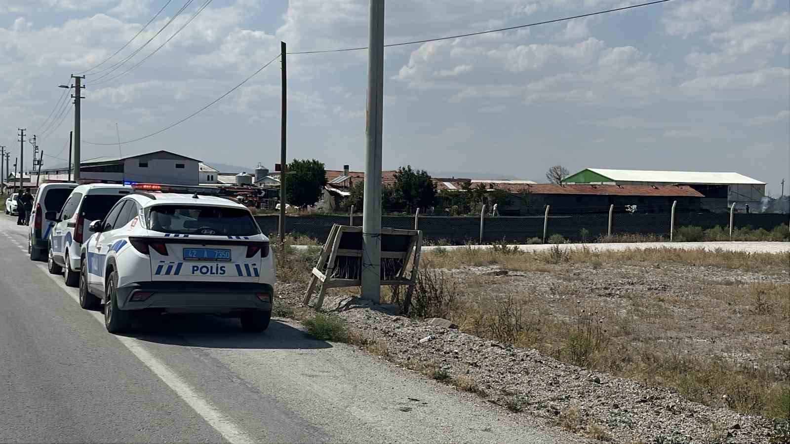 Tarlada çıkan yangın yerleşim yerlerine ulaşmadan söndürüldü