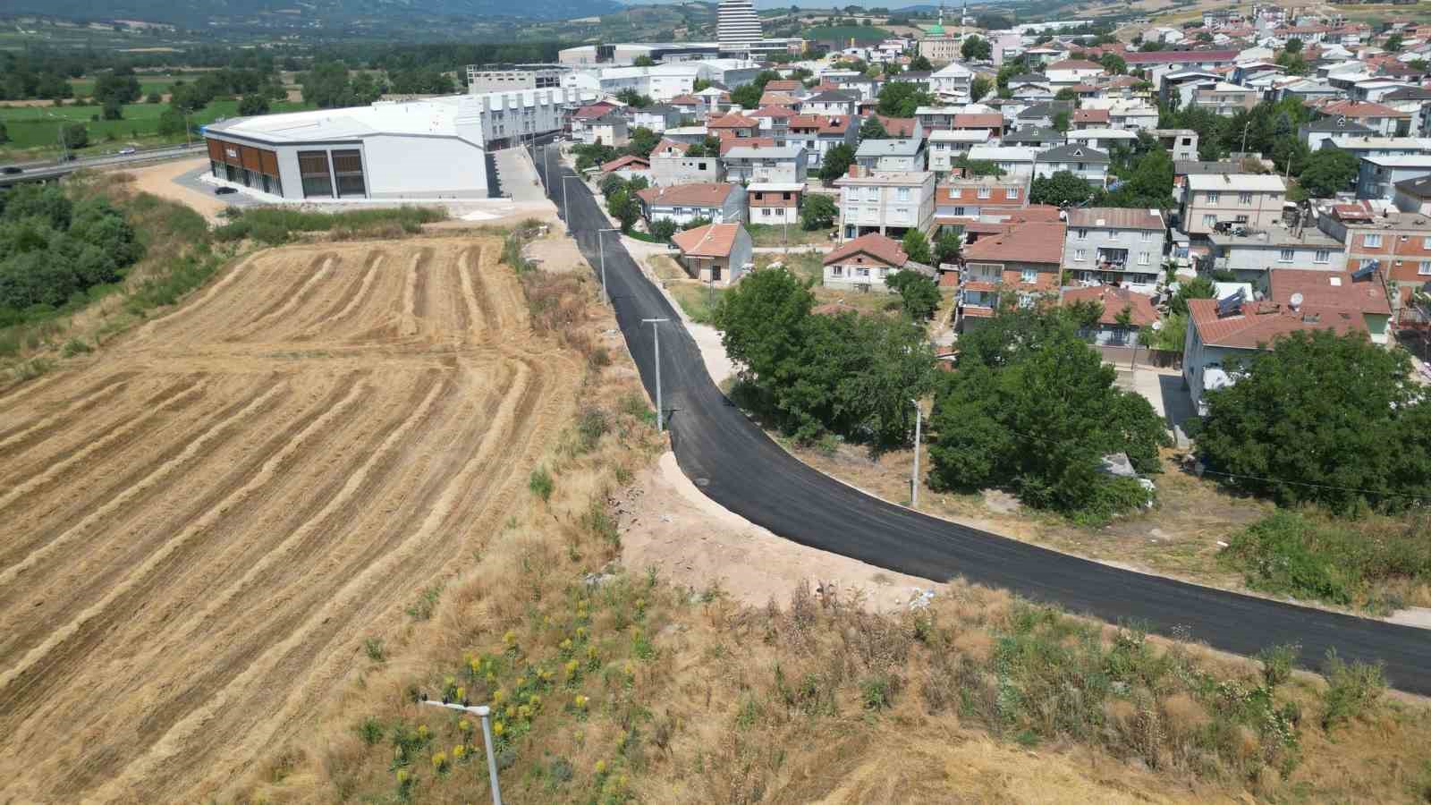İnegöl’de Zambak Caddesi yenileniyor