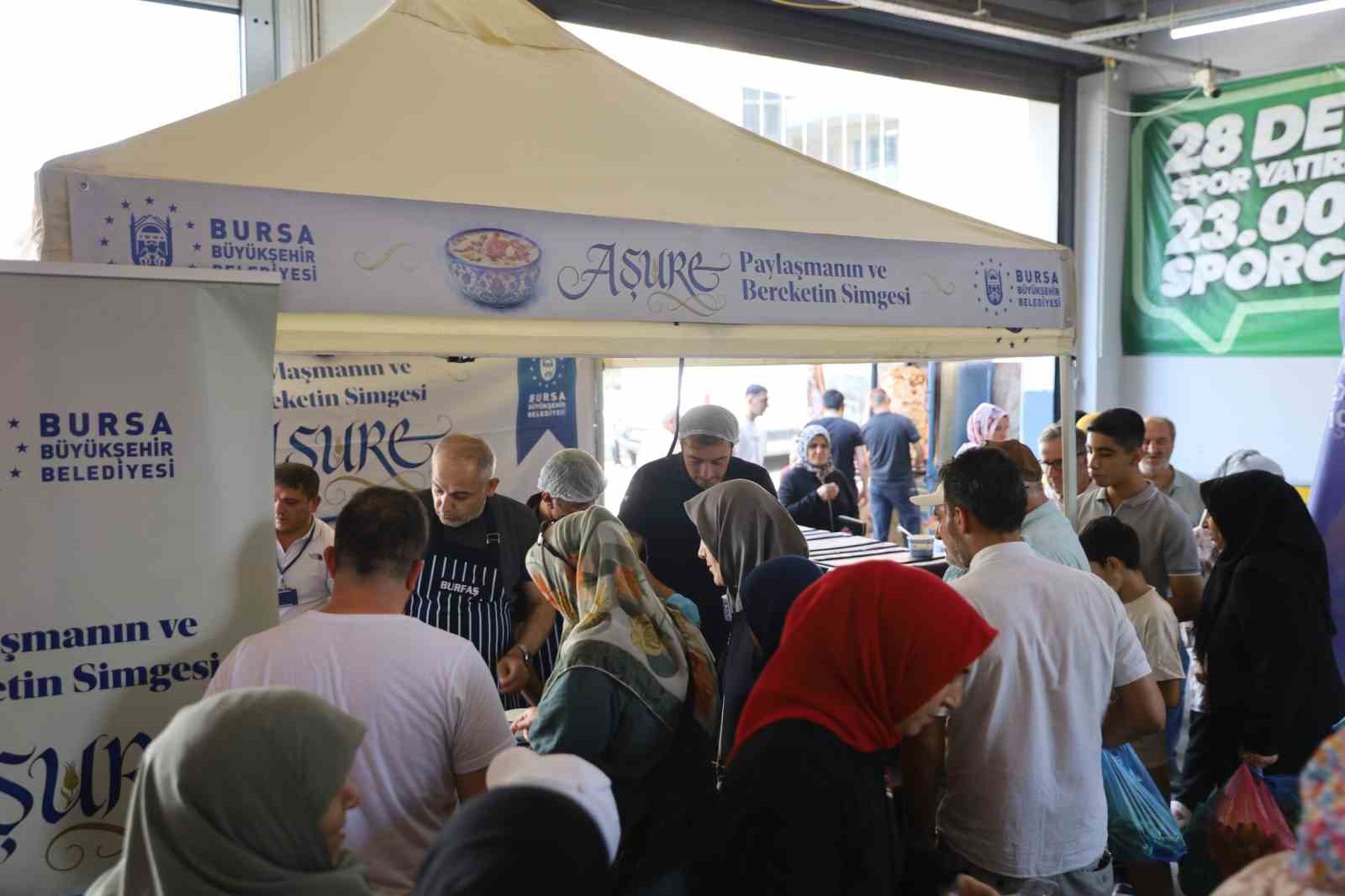 Aşure ikramları Gürsu’da devam etti