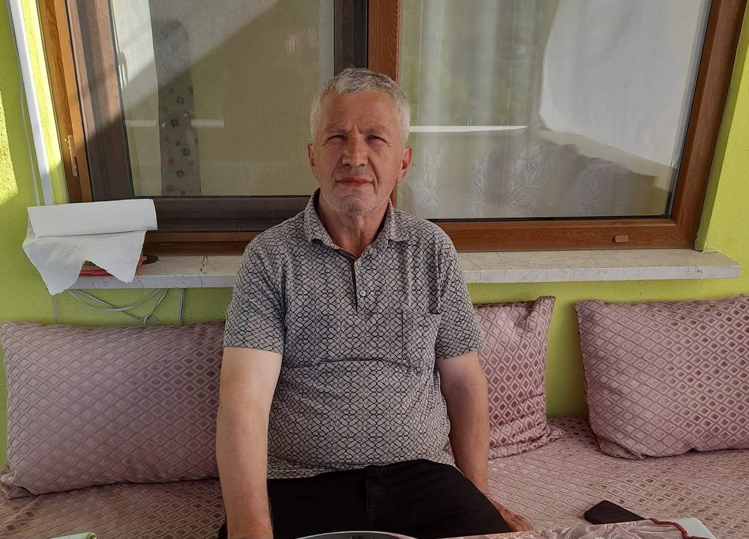 Arıların soktuğu yaşlı adam hayatını kaybetti