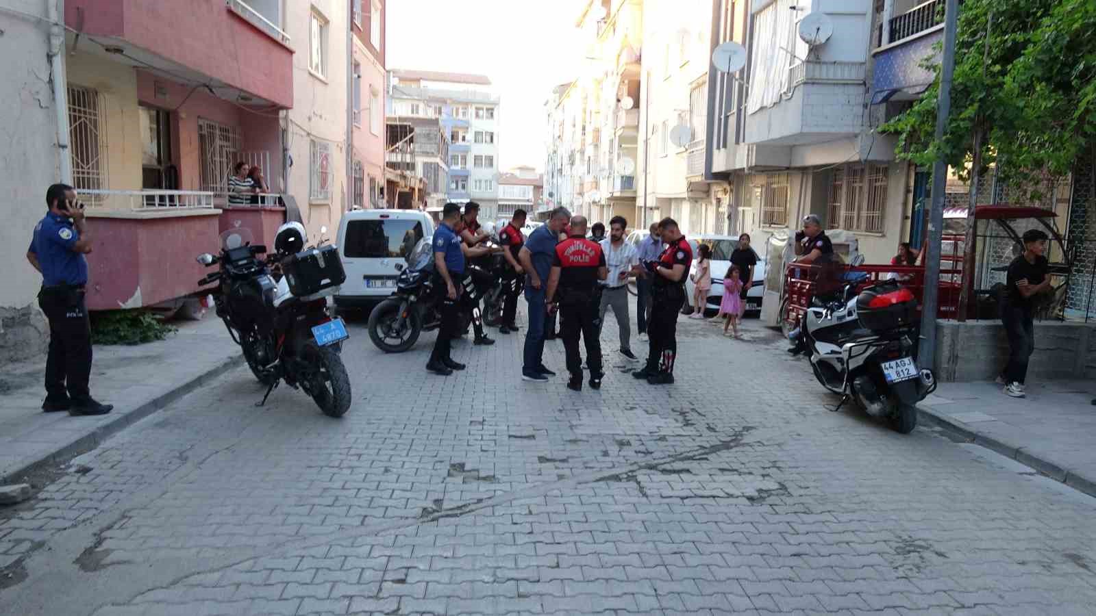 Malatya’da uzman çavuş kazara kendini vurdu
