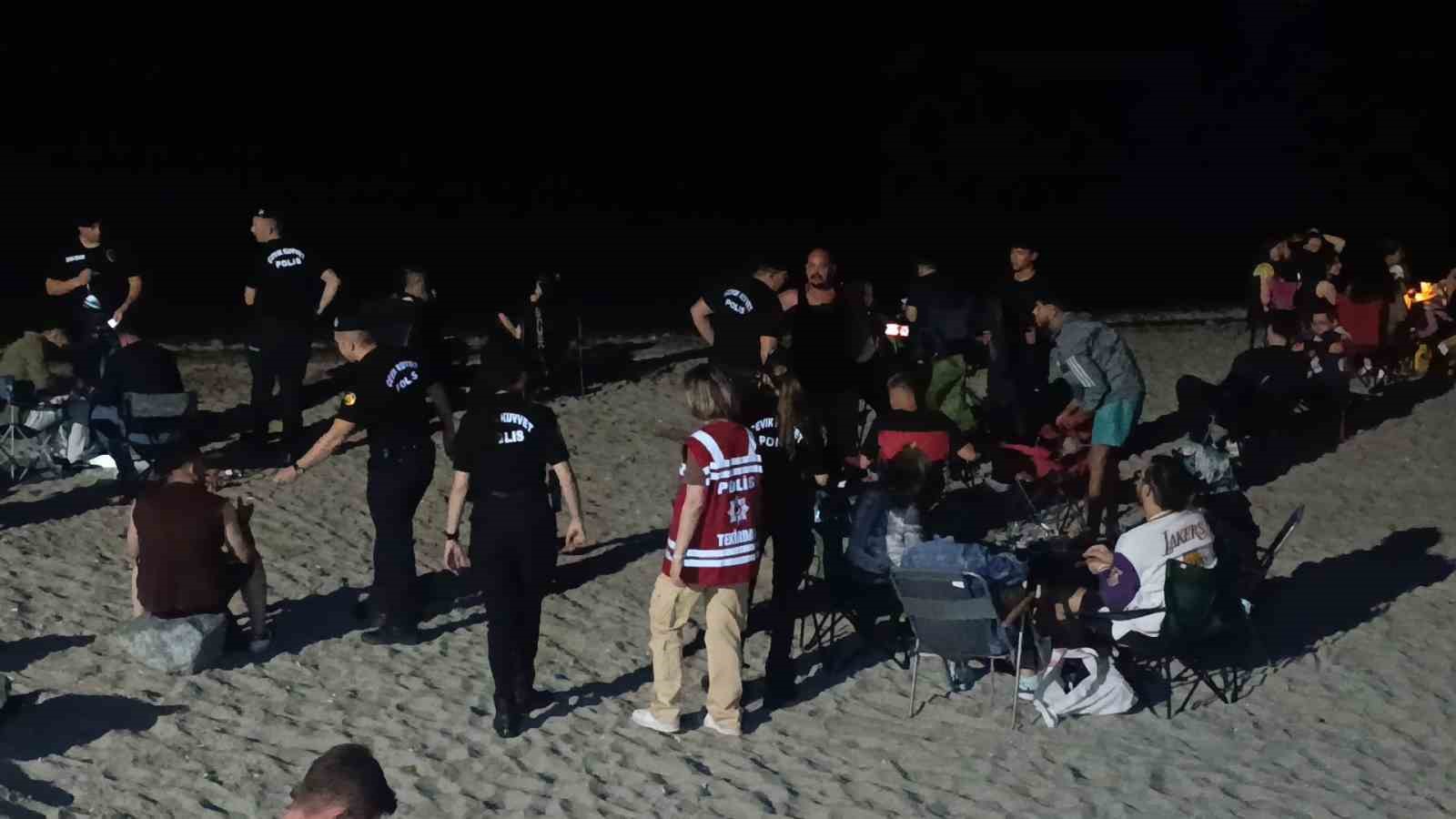 Tekirdağ Emniyeti’nden sahilde "Huzuru Birlikte Koruyalım" çağrısı