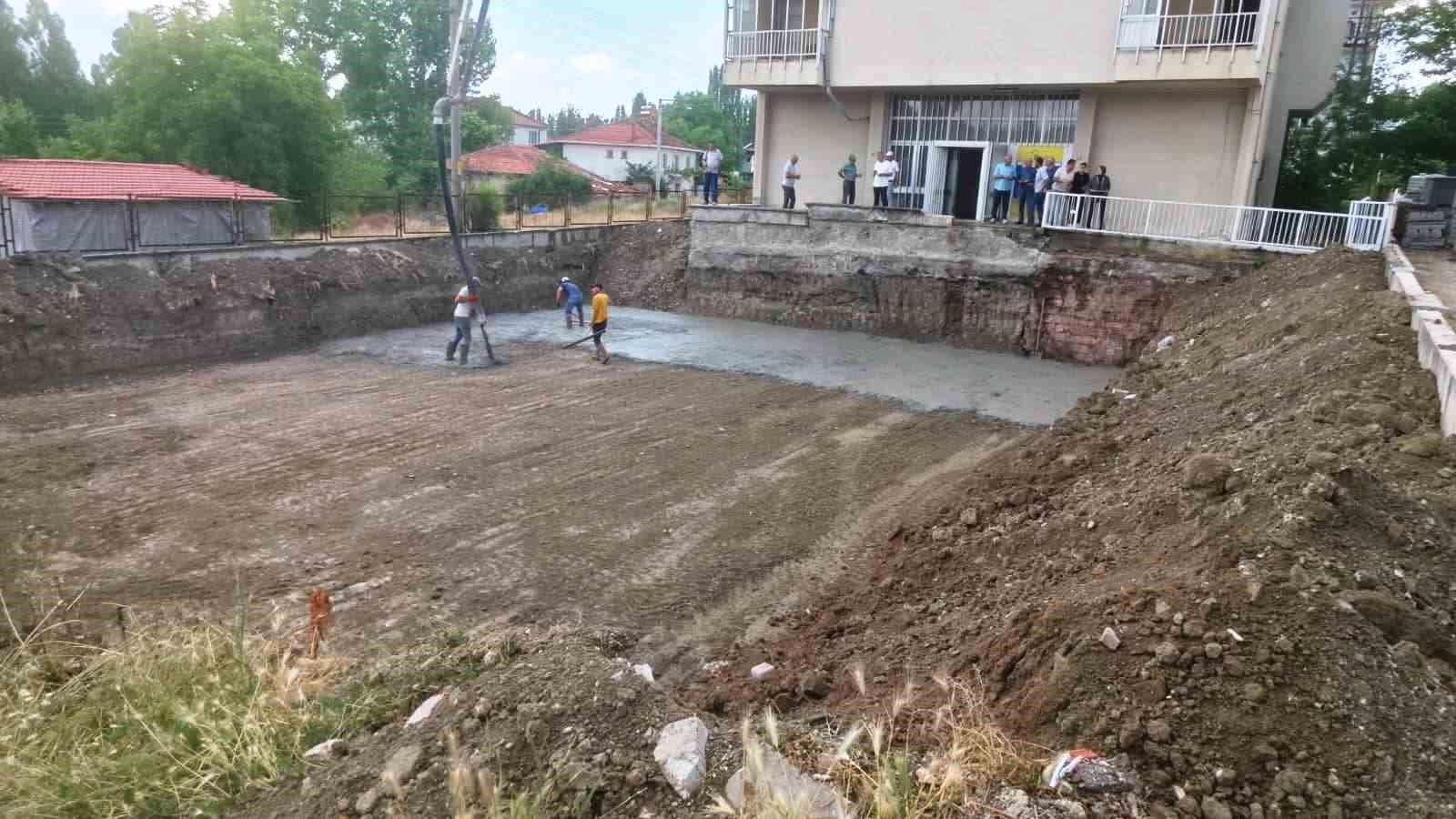 Hisarcık’ta halk ekmek fabrikası inşaatı başladı
