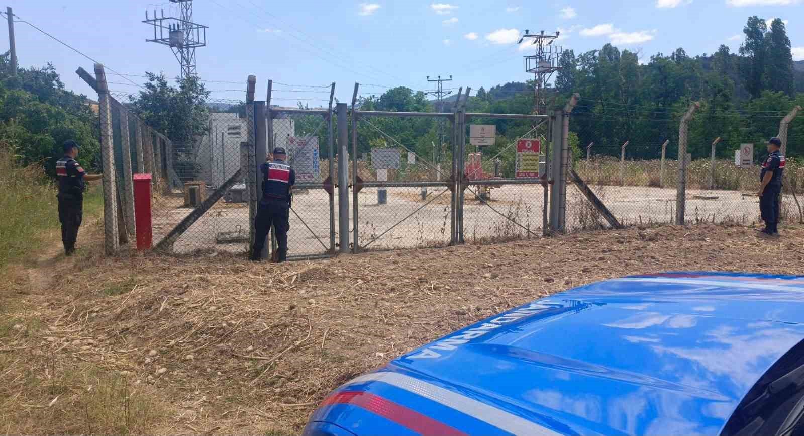 Petrol boru hattı hattında kontrol