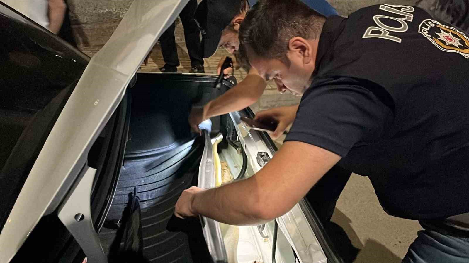 Bursa’da iki ilçe abluka altına alındı: Polis kuş uçurtmadı