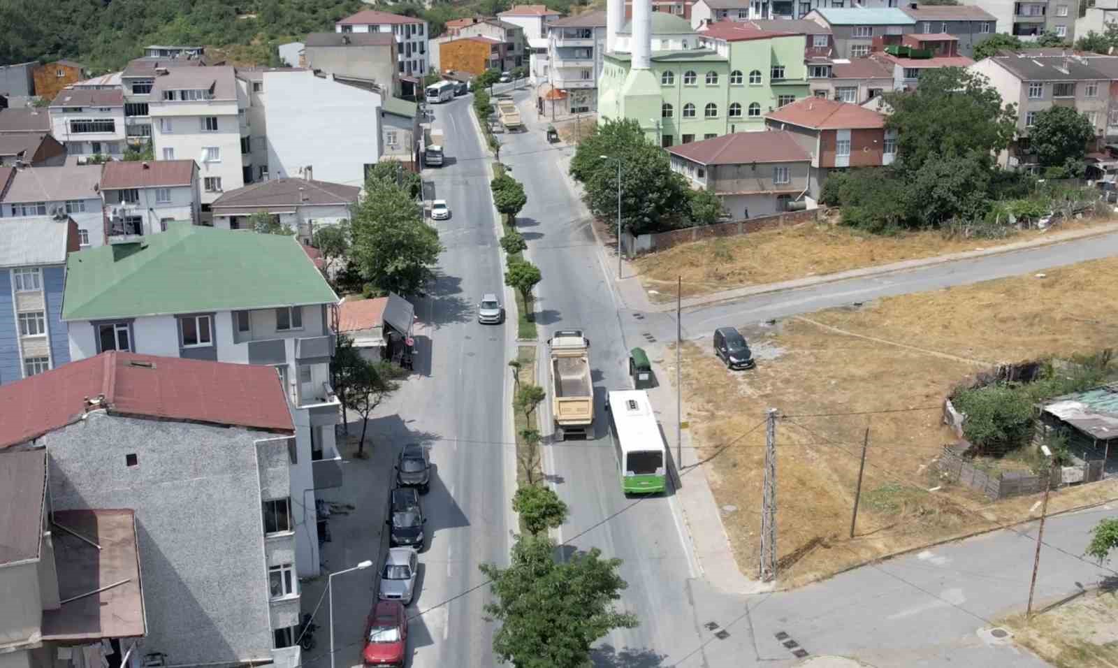 Mahalle sakinlerinden hafriyat kamyonu tepkisi: "Çocuklarımız tehlike altında"