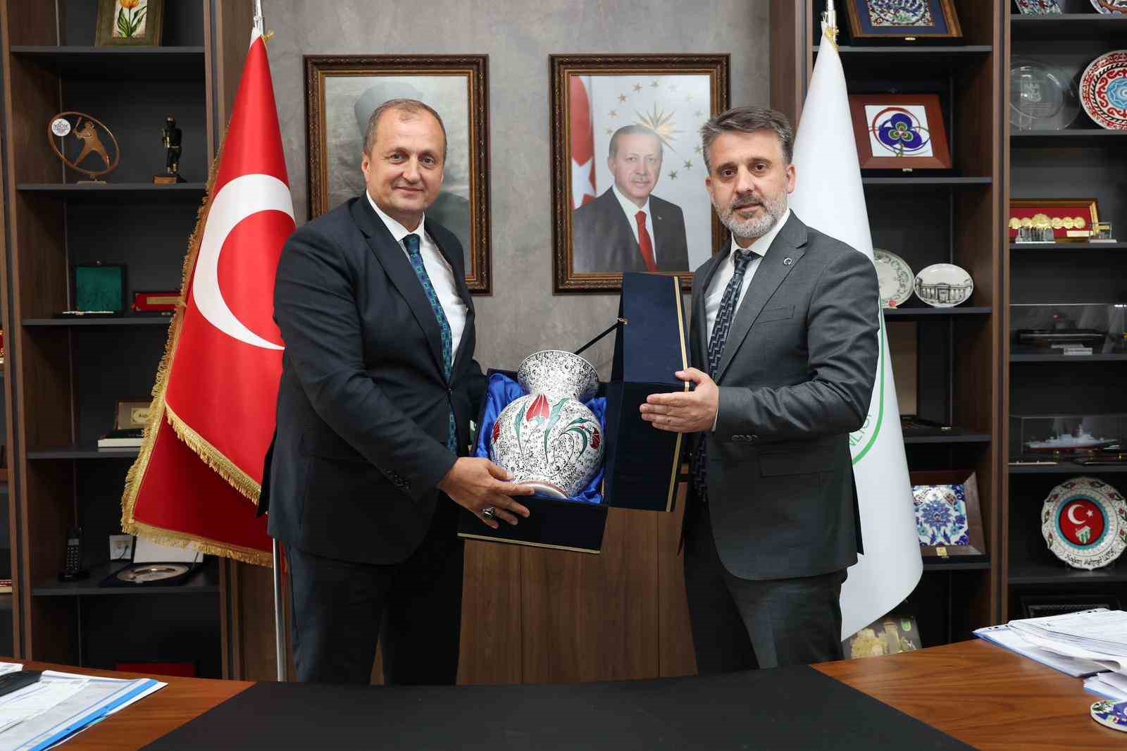 Başkan vekili Biba’dan İznik’e kültür merkezi ve B Kafe müjdesi