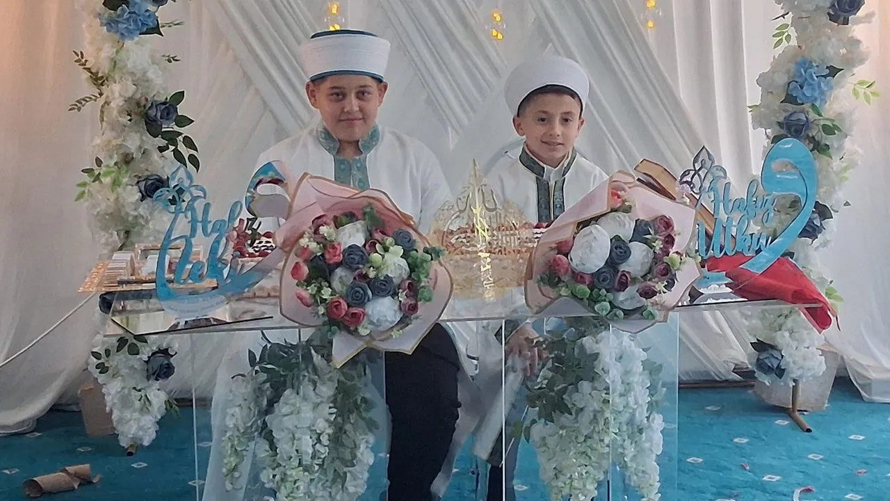 10 yaşında 7 ayda hafız oldu