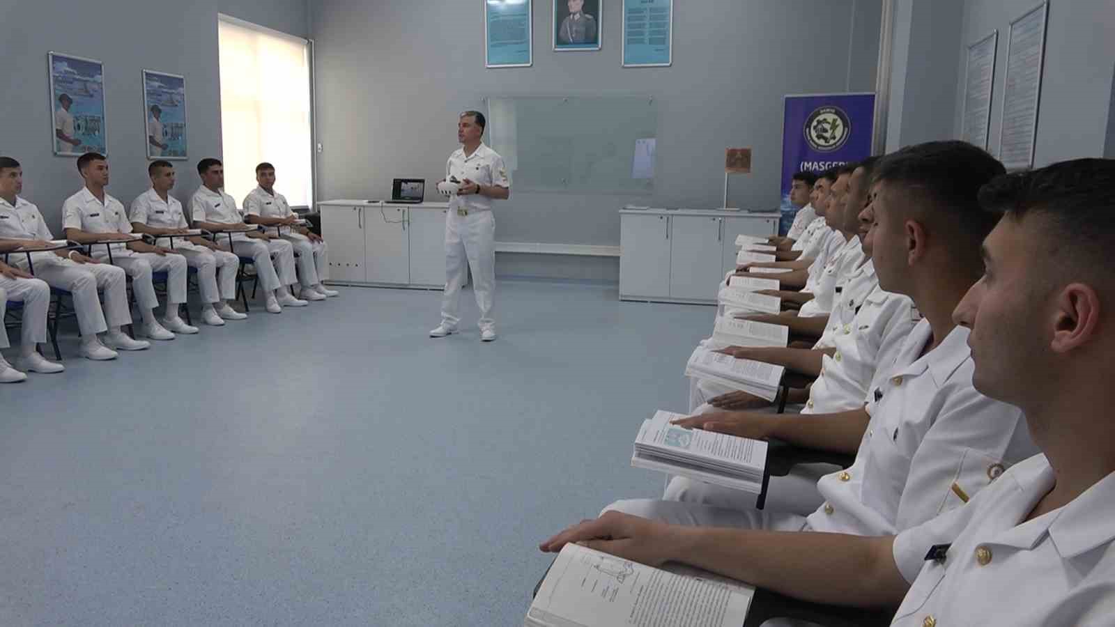 Mavi Vatan’ın astsubay adayları yeni nesil teknolojilerle yetiştiriliyor