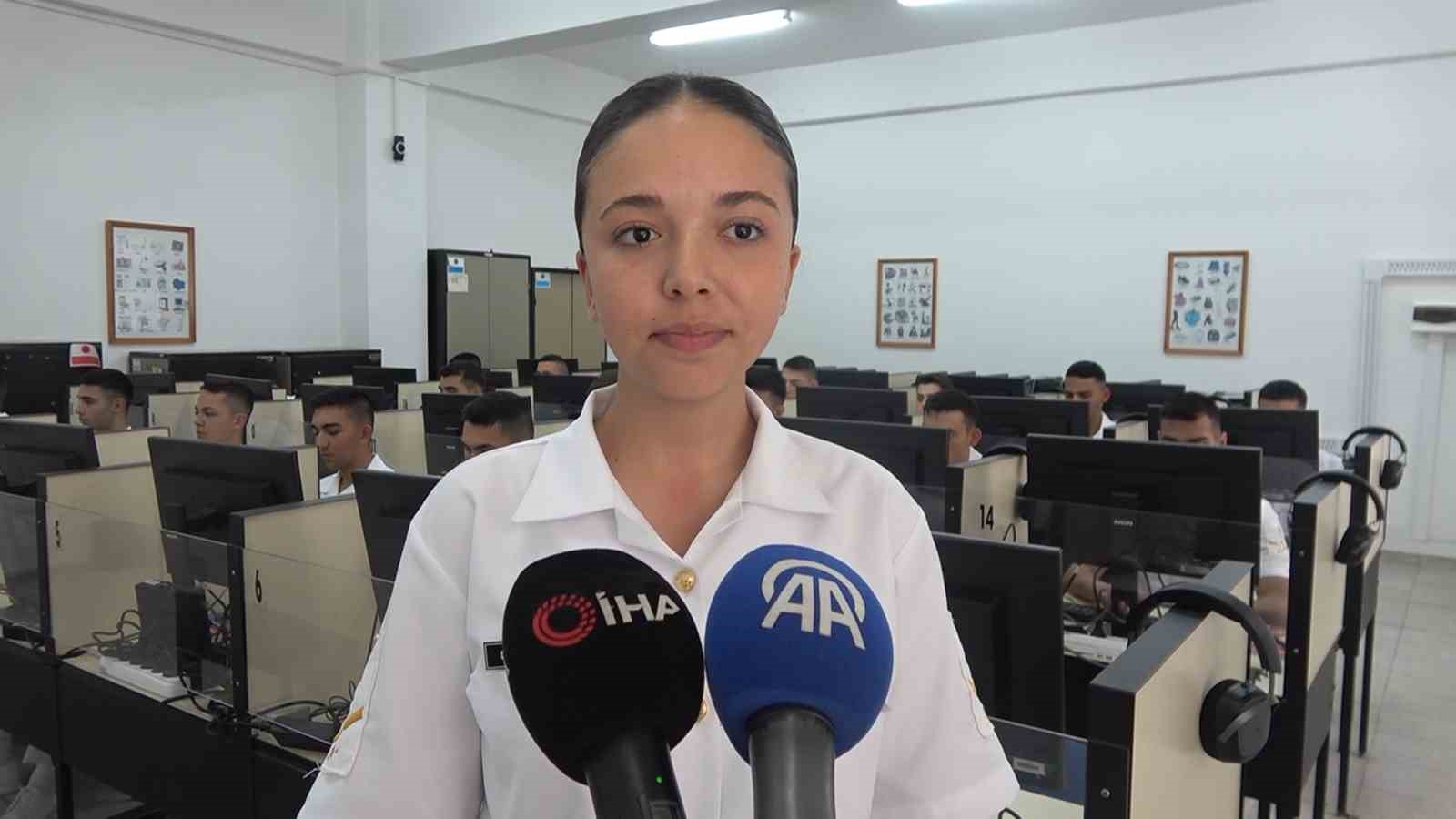 Mavi Vatan’ın astsubay adayları yeni nesil teknolojilerle yetiştiriliyor