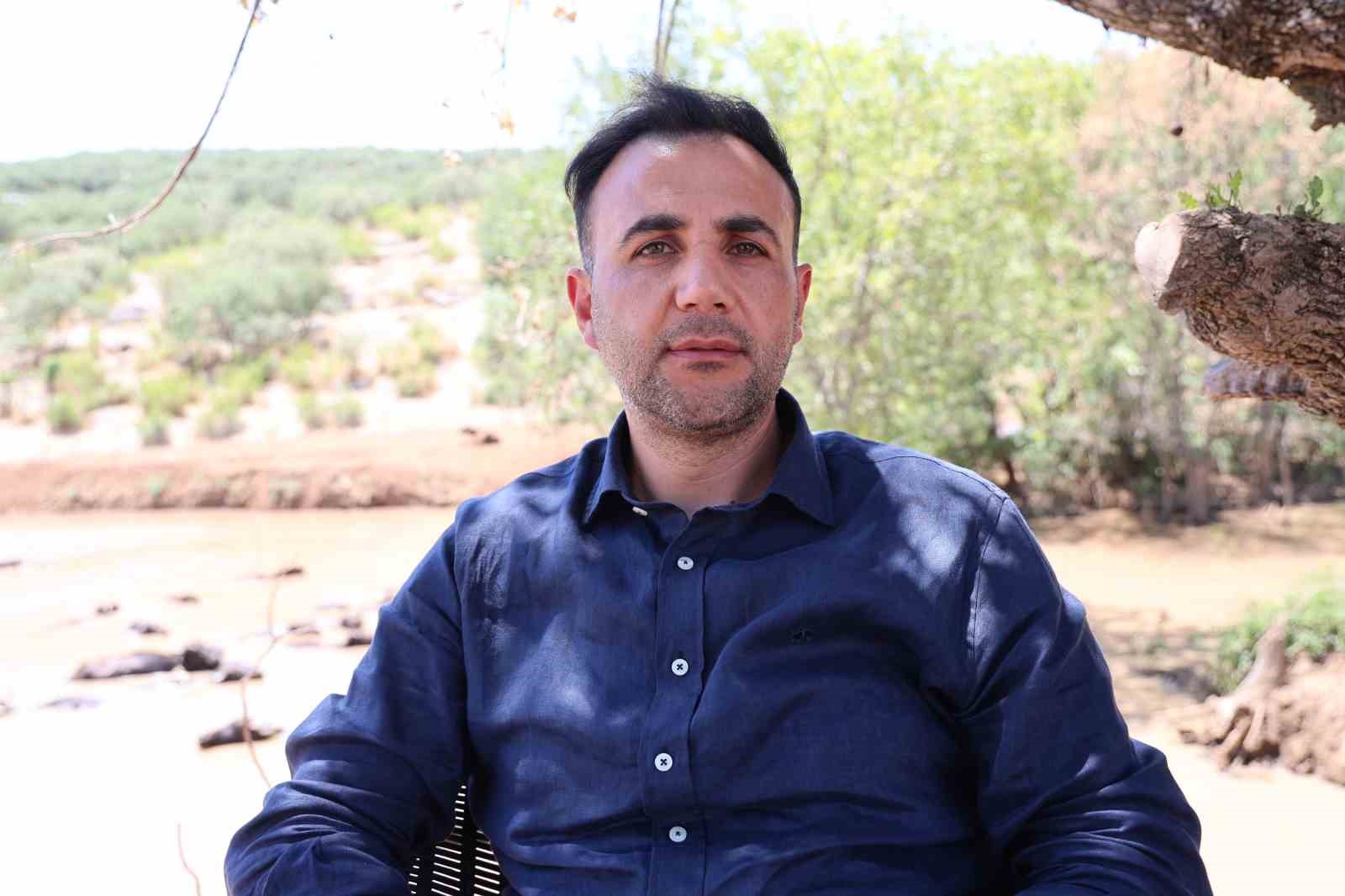 Mandalar kavurucu sıcaktan çamur ve su banyosuyla korunuyor