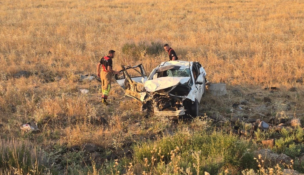 Şırnak’ta otomobil şarampole devrildi: 1 ölü, 2 yaralı