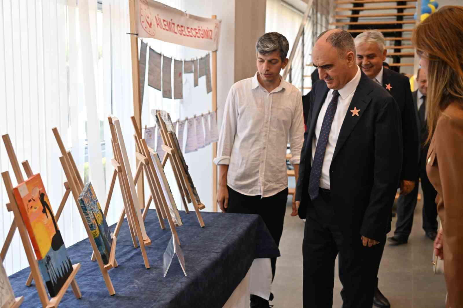 Vali Özkan’dan koruyucu aile çağrısı