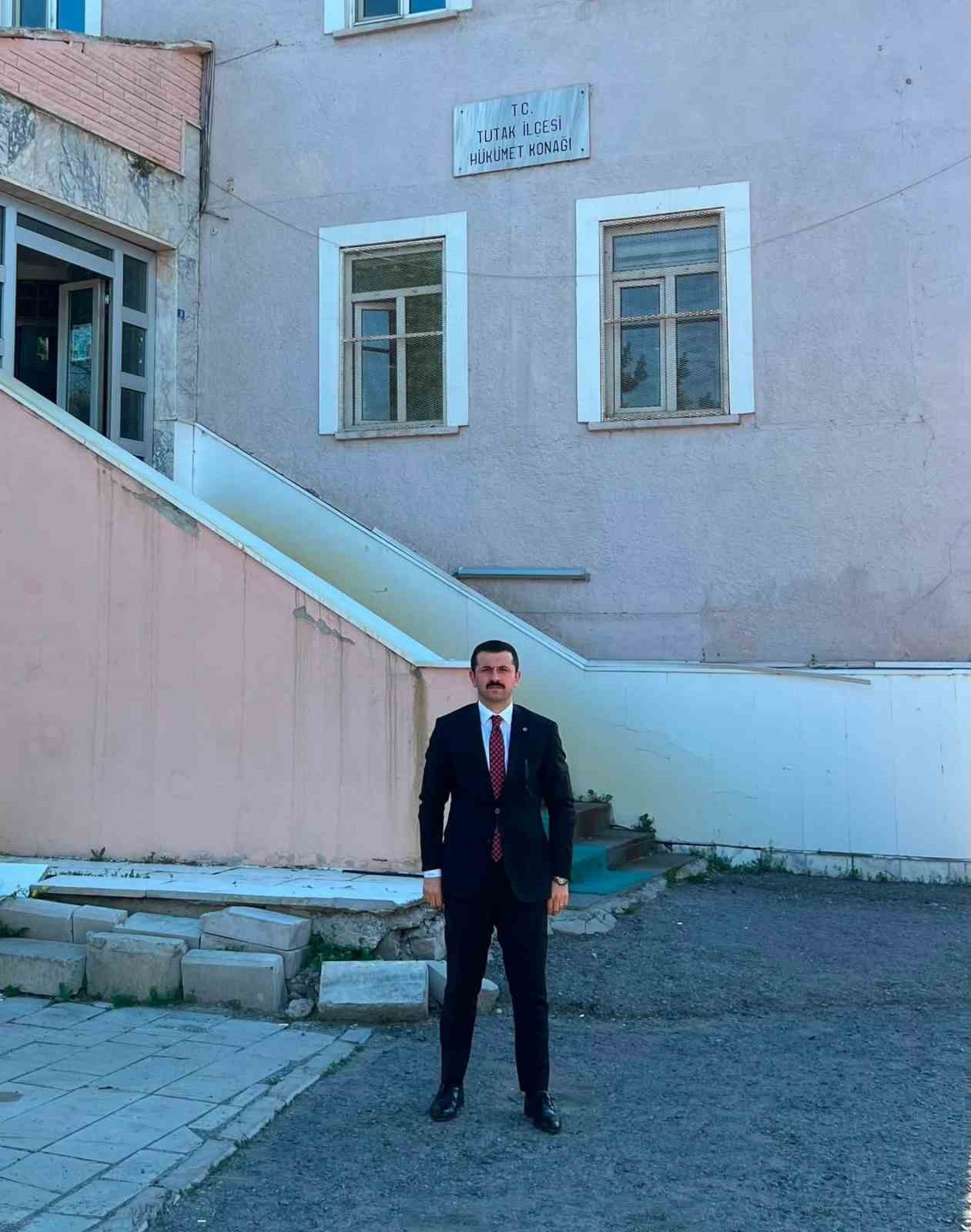 Yarım asırlık Tutak Hükümet Konağına duygusal veda