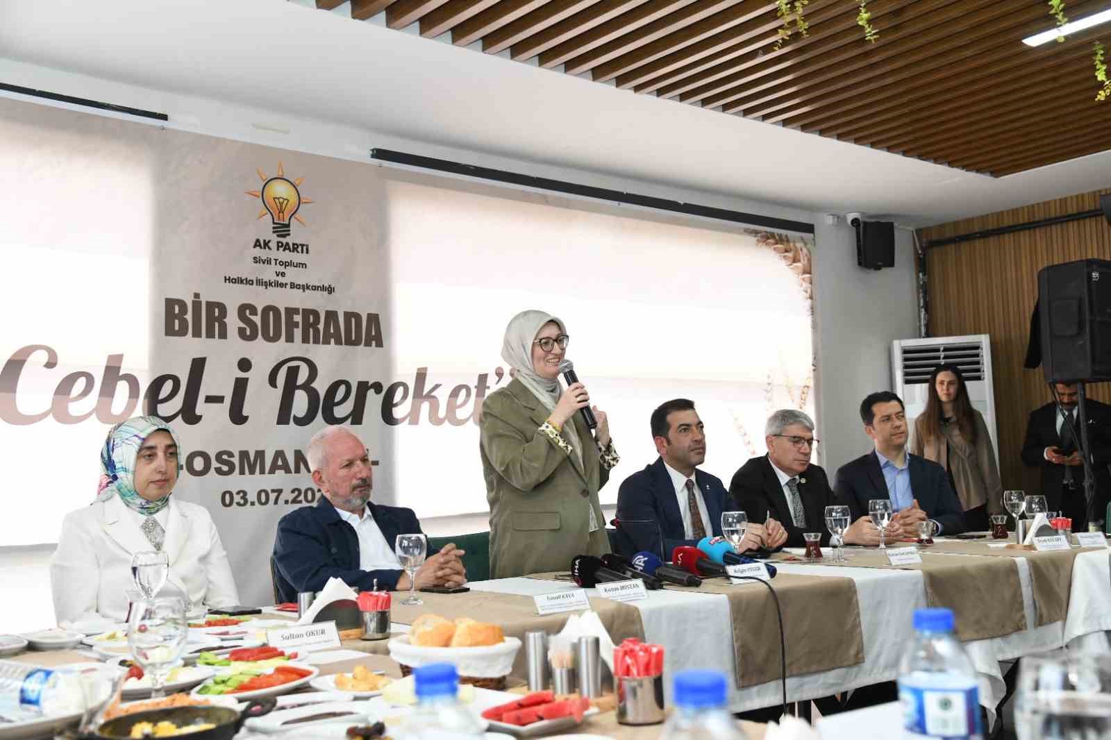 Uygur: "Bu millet, kardeşlik bağlarıyla birbirine bağlı bir millettir"