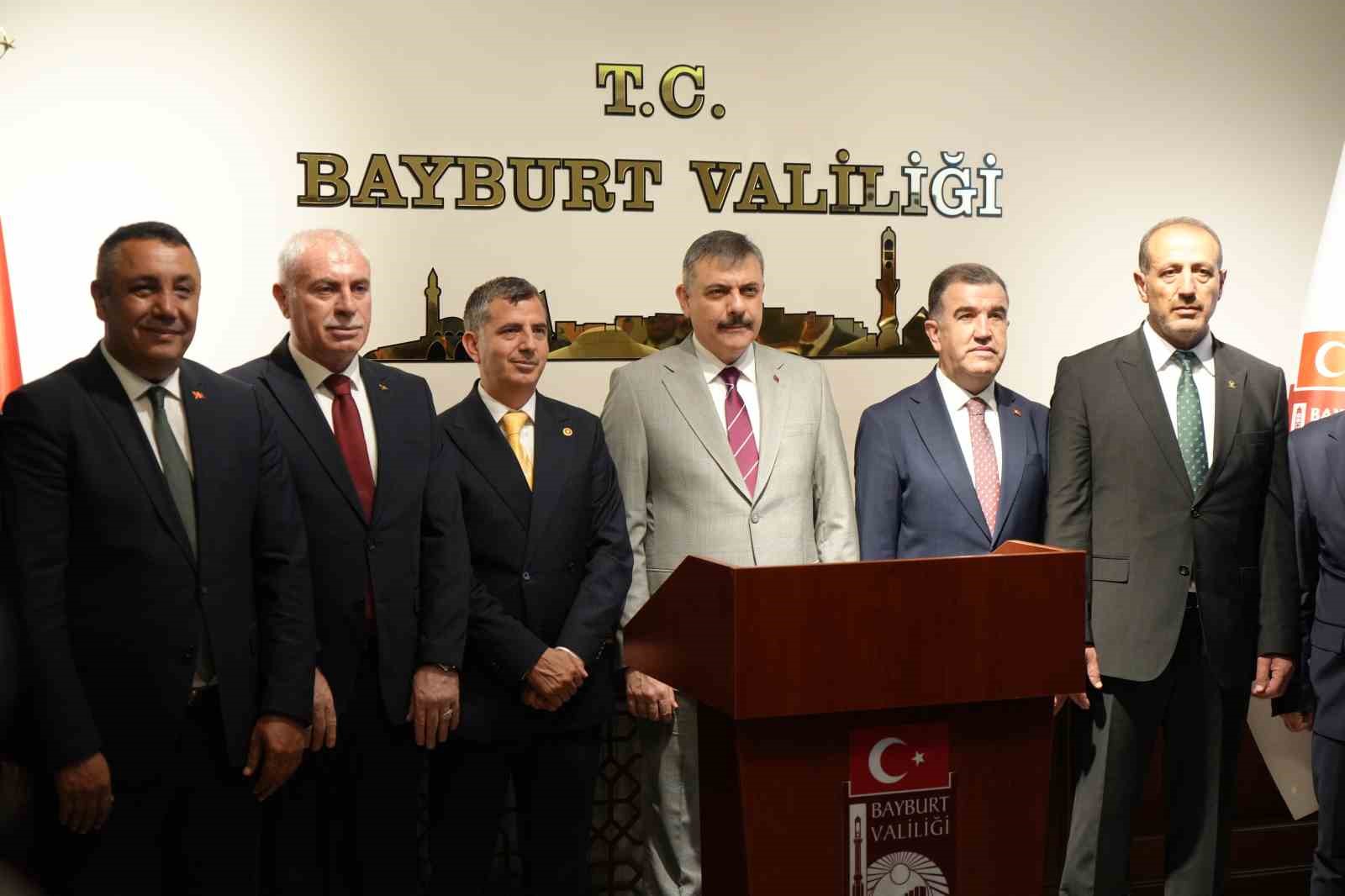 İçişleri Bakanı Çiftçi Bayburt’ta