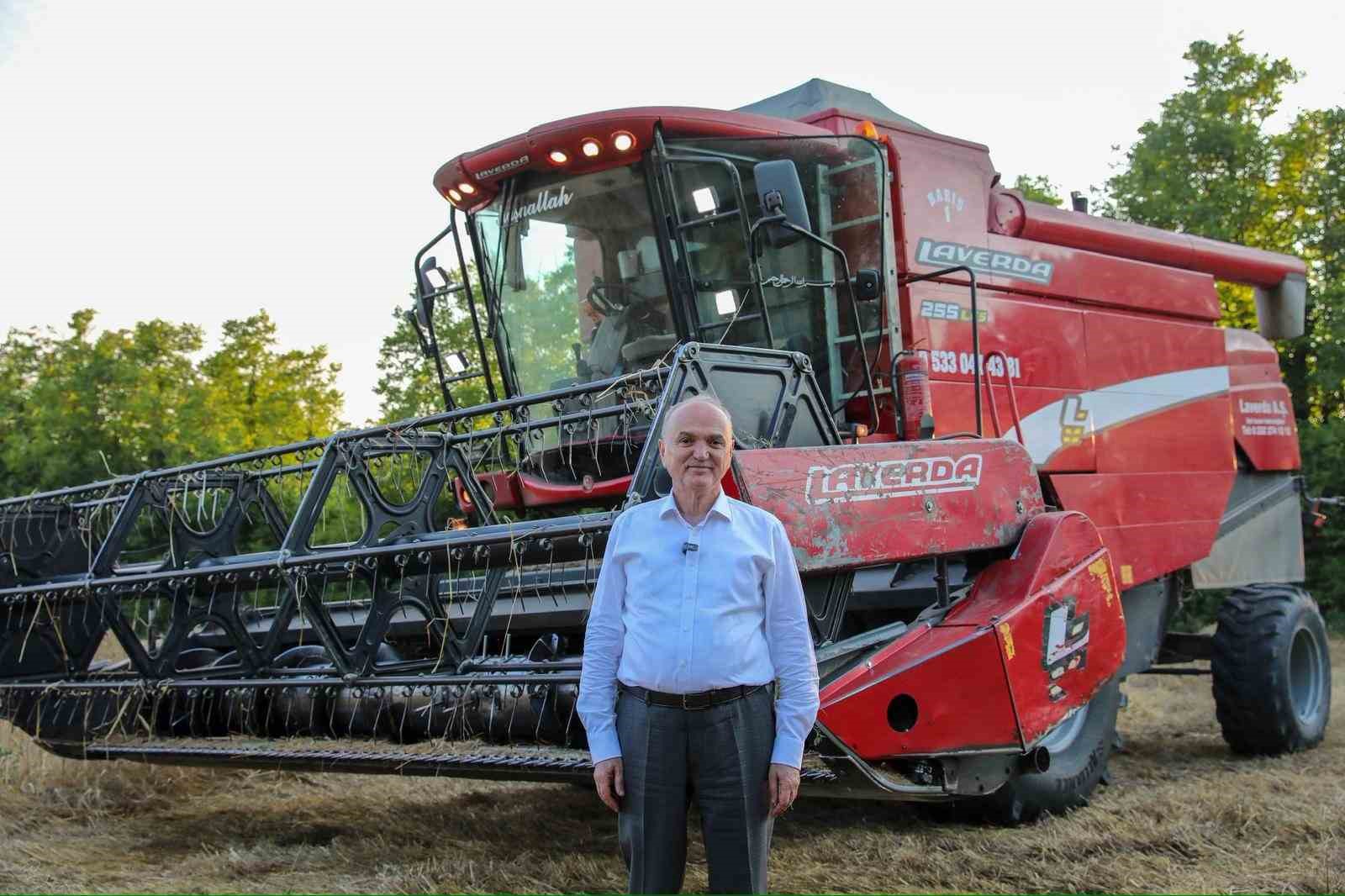 Düzce’de ilk kez yetişen siyez buğdayının hasadı yapıldı