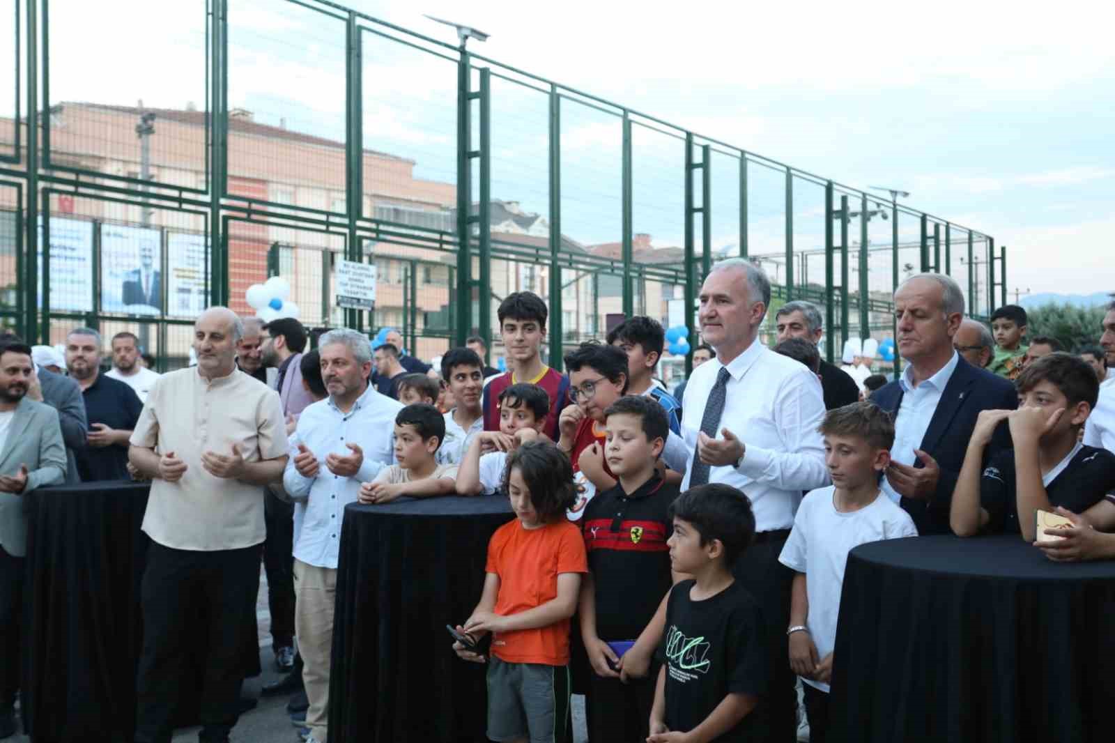 Süleymaniye Mahallesinde Yeni Semt Sahası Törenle Açıldı