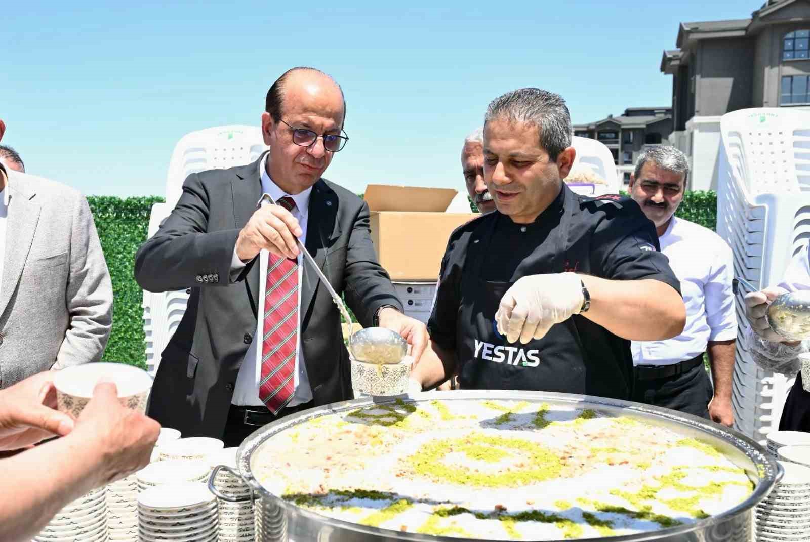 Yeşilyurt Belediyesi bir taziye evini daha hizmete sundu