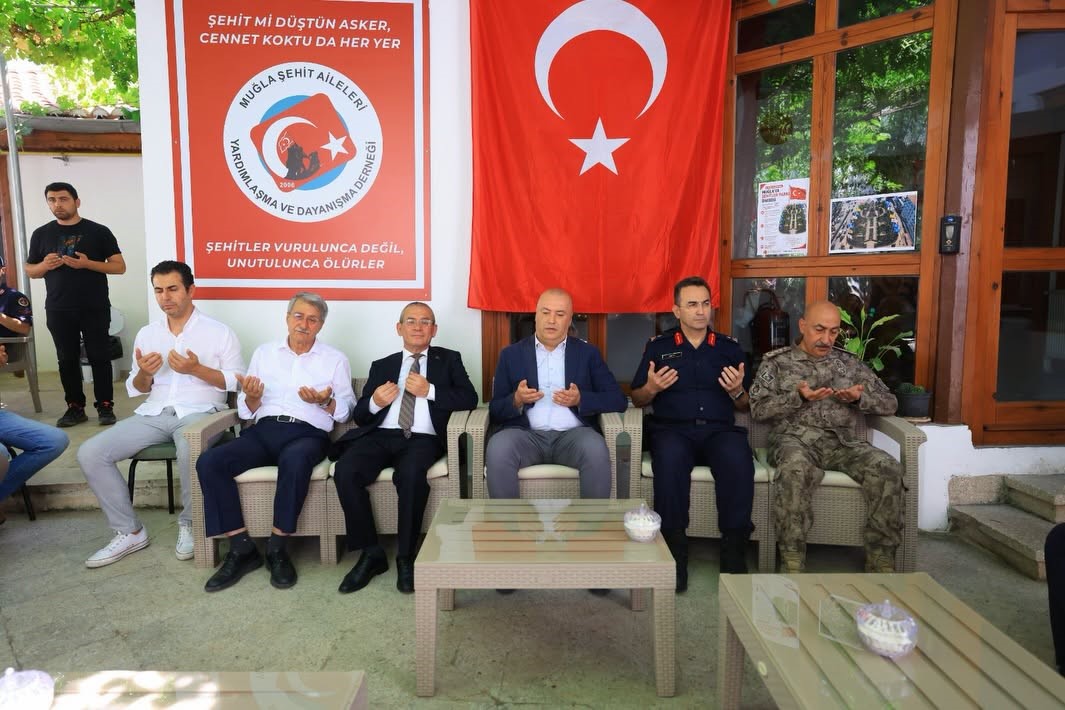 Muğla’da şehit yakınları ve gaziler aşure etkinliğinde bir araya geldi