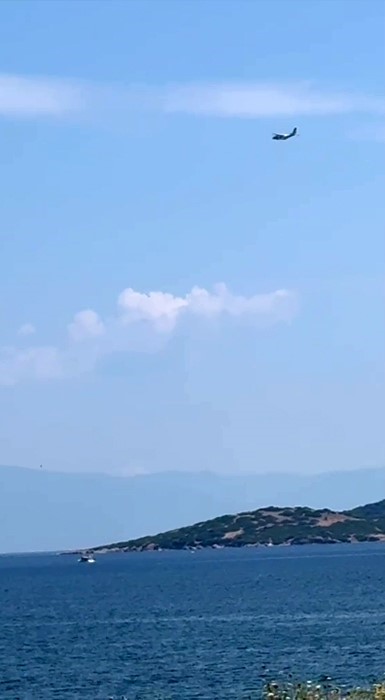 Ayvalık’ta denizde kaybolan genç için arama kurtarma çalışmaları sürüyor