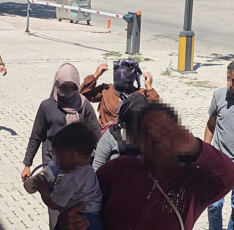 Aynı gün ikinci kez zabıta ekiplerine yakalandı